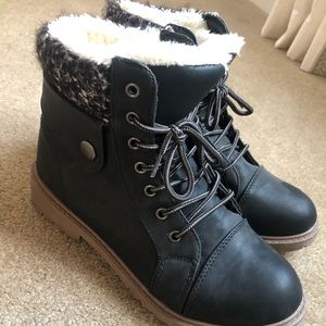 Black fur booties
